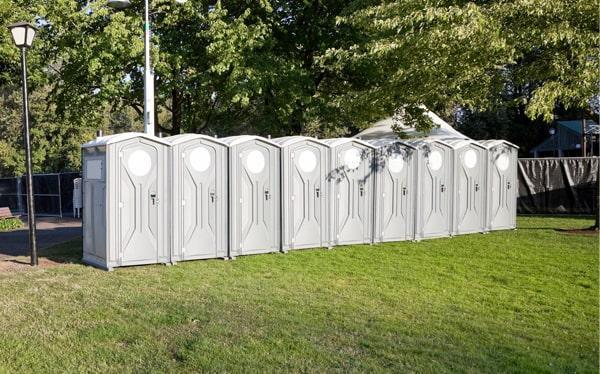 we offer luxury options such as air conditioning and heating, running water, and high-end interior finishes for our special event porta potties
